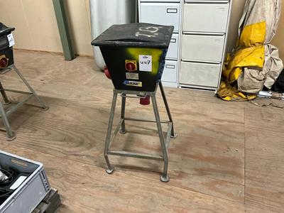 Übersichtsbild von Power pedestal