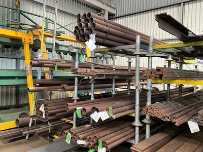 Overzichtsfoto van various metal stock