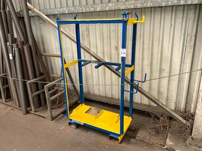 Overview picture of gas/oxygen bottle transport rack