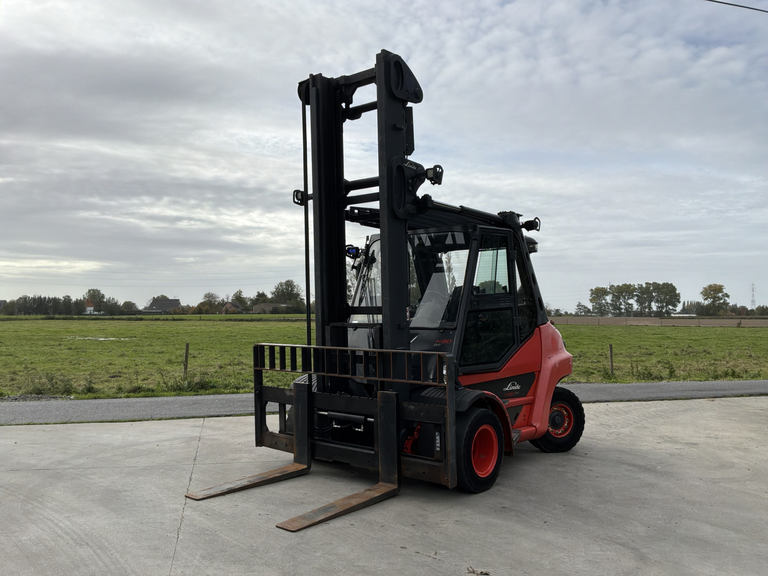 Overview picture of 2017 Linde H80D EVO Forklift