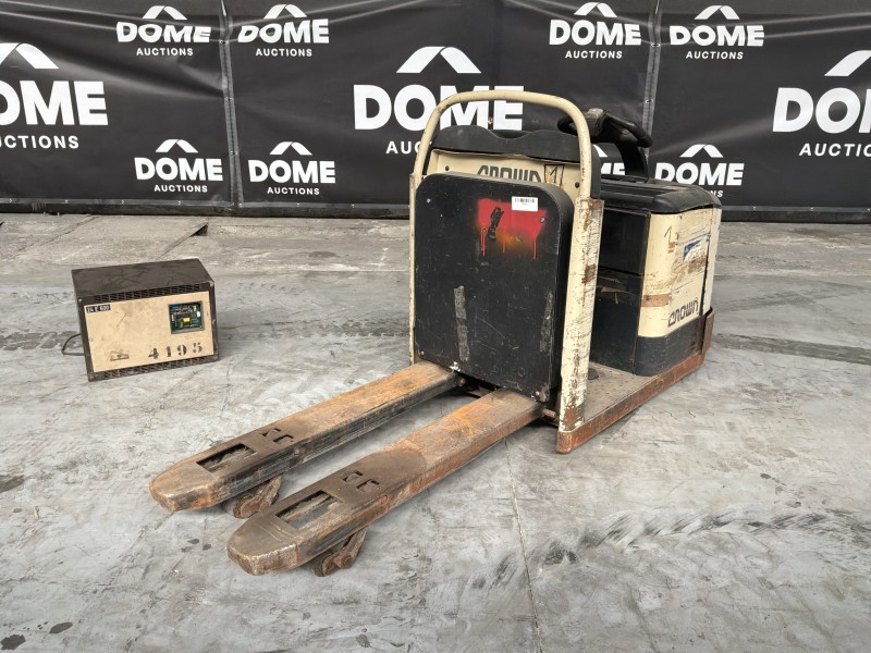 Overview picture of Crown GPC2020 Electric Pallet Truck