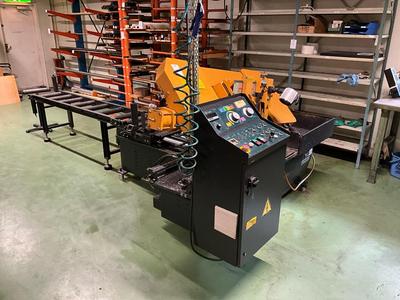 Imagen general de 2007 Everisingn S-250HB fully automatic horizontal band saw