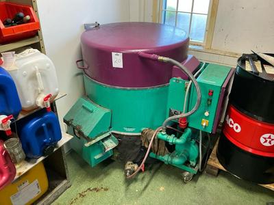 Imagen general de 1999 Perkute 82 WT vibratory finishing machine