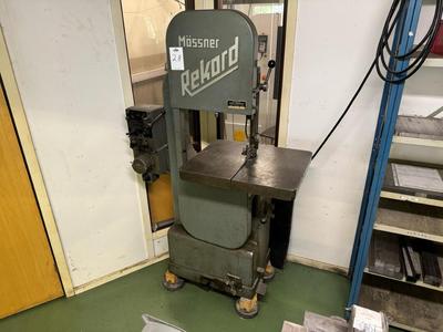 Imagen general de 1962 Mössner M/400 Band saw