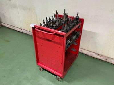 Overzichtsfoto van SK40 Tool holder (33x)