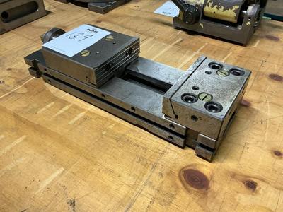 Overview picture of Cuter 125x150 MP Hydraulic machine Vice