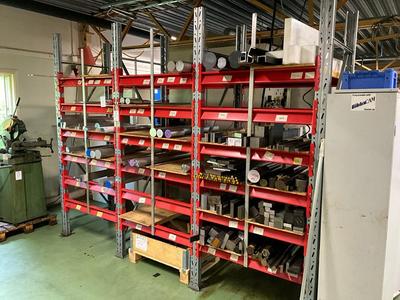 Imagen general de various metal profiles