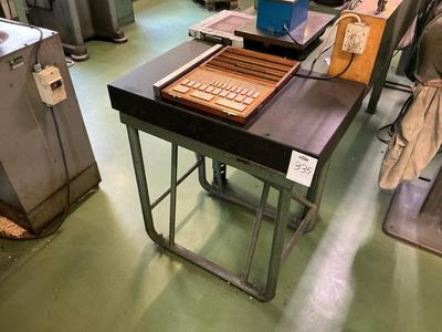 Imagen general de Granite surface table