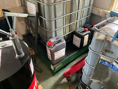 Imagen general de Oil drip tray