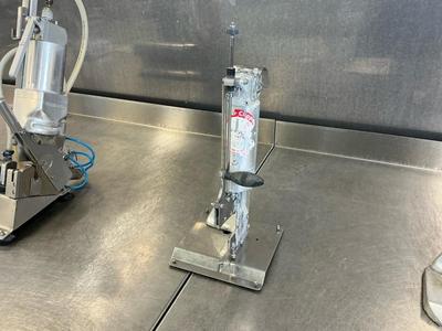 Übersichtsbild von Tipper Tie Clipper