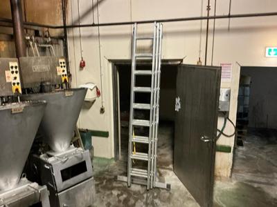 Übersichtsbild von Zarges Z200 Ladder