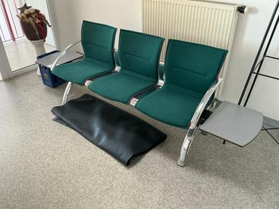 Übersichtsbild von Waiting room bench