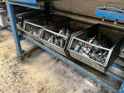 Översiktsbild av hydraulic components
