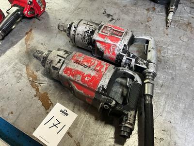 Immagine panoramica di Snap-on pneumatic impact wrench (2x)