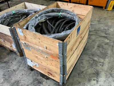 Overzichtsfoto van diverse hydrauliek slangen
