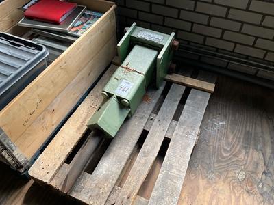 Overview picture of Dehaco KB555 sloophamer