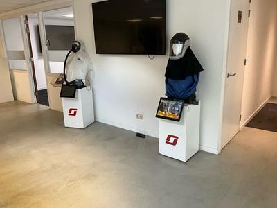 Overview picture of showroom opstelling adembescherming (3x)