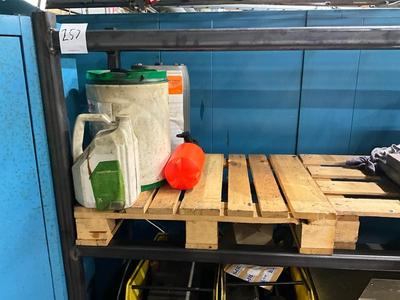 Photo d'aperçu de Pallet rack including content