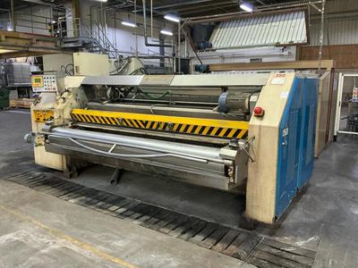 Immagine panoramica di 2003 Bauce MVC42S 3200 Through-feed hydraulic setting-out machine