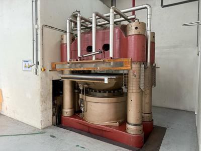 Immagine panoramica di 1963 Johs Krause CPH 5 Hydraulic press