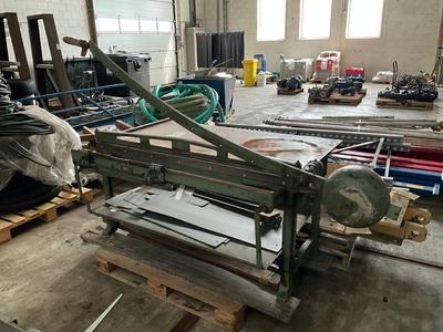 Immagine panoramica di Eduard Rolle manual sheet metal shear