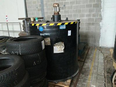 Immagine panoramica di Mixing tank