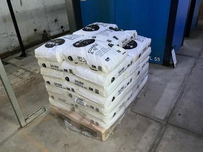 Overview picture of Salina coarse 6-15 Water softening salt