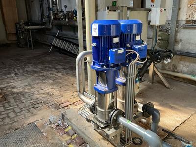 Immagine panoramica di DP Pumps DPVF 25/3 B centrifugal pump