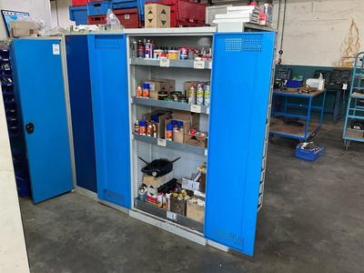 Overview picture of Various lubricants