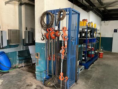Immagine panoramica di Manuel ratchet hoists (5x)