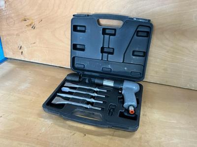 Immagine panoramica di Red rooster RRH 4210 set Pneumatic hammer