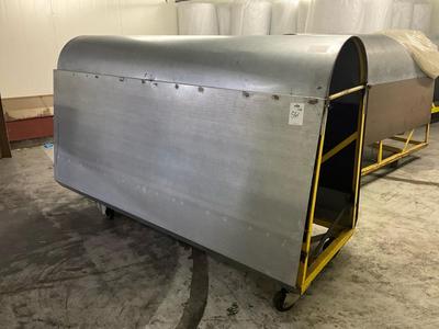 Immagine panoramica di Leather transport trolley (4x)