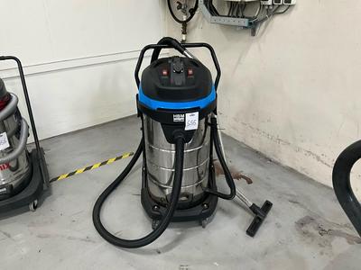 Immagine panoramica di HBM machines Wet/dry vacuum cleaner 100L
