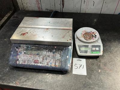 Översiktsbild av Weighing instrument (2x)