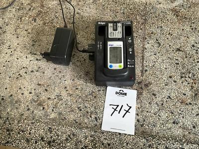 Immagine panoramica di Draäger x-am 5000 Gas detector