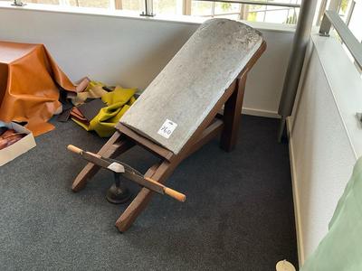 Overview picture of Traditional shaving horse