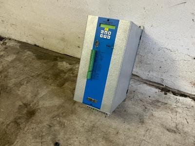 Overzichtsfoto van Posidrive FDS 4000 Frequency converter